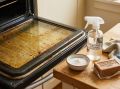 Как очистить стекло в духовке без лишних усилий