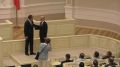 По поручению президента Игорь Комаров вручил бывшему главе Удмуртии Александру Бречалову Орден «За заслуги перед Отечеством» IV степени