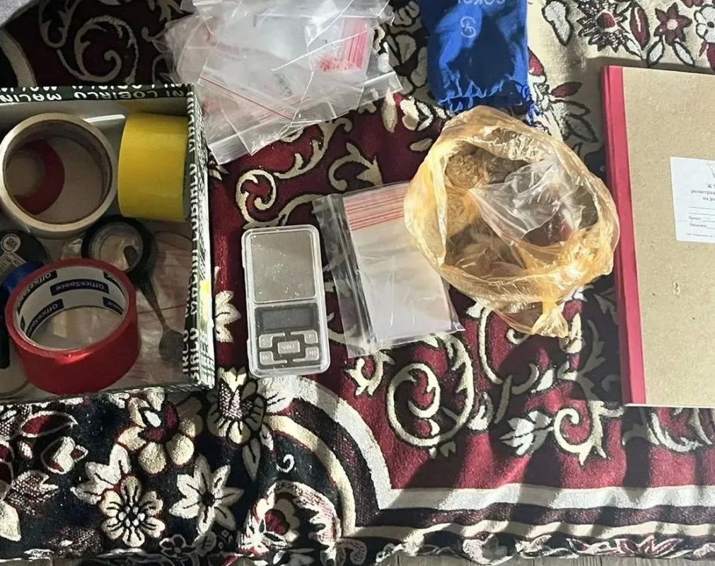 В Удмуртии полицейскими задержана семейная пара оптовых закладчиков В Удмуртии полицейскими задержана семейная пара оптовых закладчиков