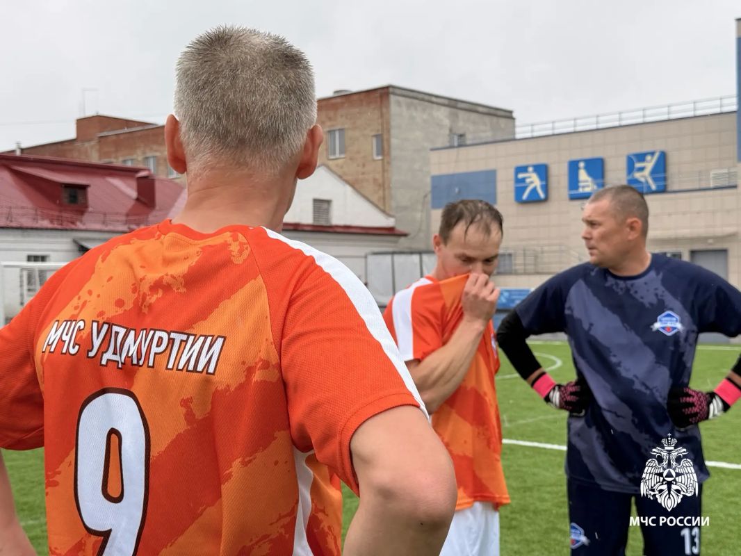 Фоторепортаж с первого игрового дня VI Международного турнира по мини-футболу памяти Льва Яшина Фоторепортаж с первого игрового дня VI Международного турнира по мини-футболу памяти Льва Яшина