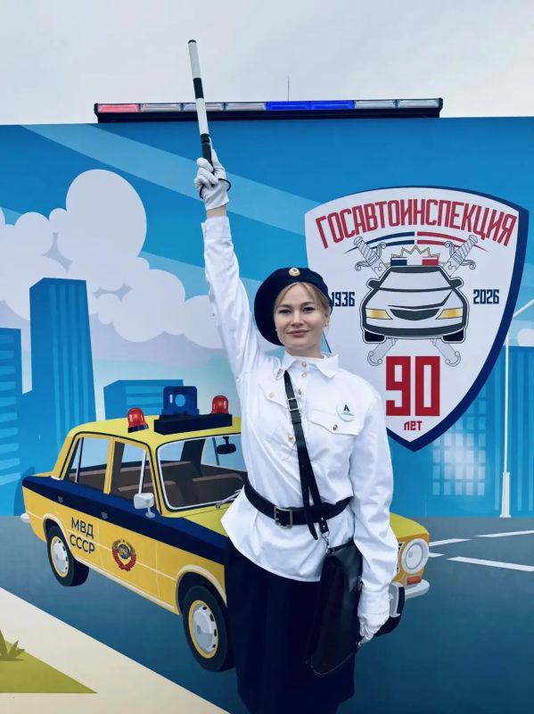 В Удмуртском зоопарке в рамках празднования дня рождения зоопарка состоялась работа интерактивного стенда социальной кампании «Продвижение безопасности», созданного при поддержке Госавтоинспекции МВД России В Удмуртском зоопарке в рамках празднования дня рождения зоопарка состоялась работа интерактивного стенда социальной кампании «Продвижение безопасности», созданного при поддержке Госавтоинспекции МВД России