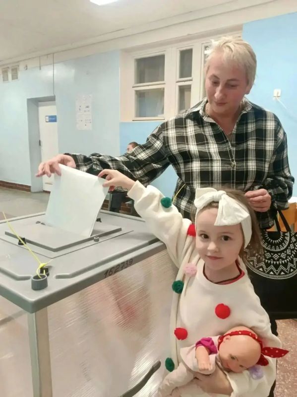 В 8:00 в Республике открылись все избирательные участки В 8:00 в Республике открылись все избирательные участки
