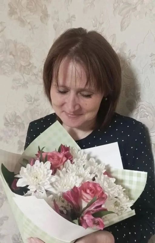 Сегодня свой праздник отмечает председатель ТИК Сюмсинского района Татьяна Плетнева! Сегодня свой праздник отмечает председатель ТИК Сюмсинского района Татьяна Плетнева!