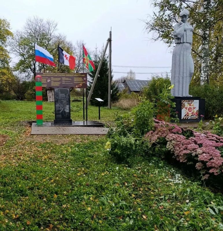 В Селтинском районе возвели памятник участникам локальных войн и ликвидации последствий аварии на Чернобыльской АЭС
