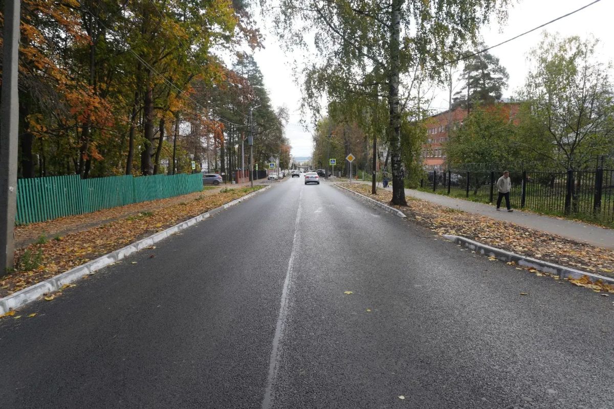 В Сарапуле подрядчик завершил ремонт улицы Гагарина, участок протяженностью 1,4 км В Сарапуле подрядчик завершил ремонт улицы Гагарина, участок протяженностью 1,4 км