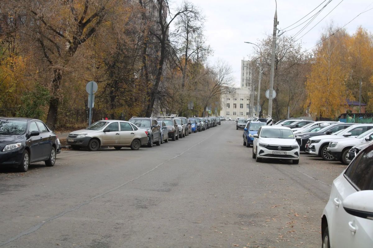 В Ижевске завершен ремонт улицы Свободы, на участке от Бородина до Красногеройской В Ижевске завершен ремонт улицы Свободы, на участке от Бородина до Красногеройской