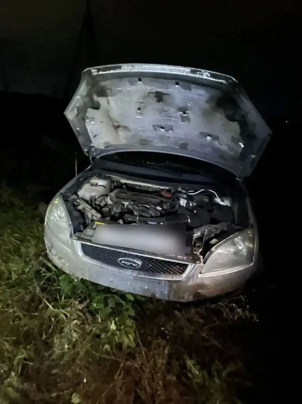 Начинающий водитель совершил съезд с дороги, пострадали три человека Начинающий водитель совершил съезд с дороги, пострадали три человека