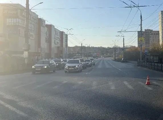 В Ижевске за один день под колёса автомобилей попали два несовершеннолетних пешехода В Ижевске за один день под колёса автомобилей попали два несовершеннолетних пешехода