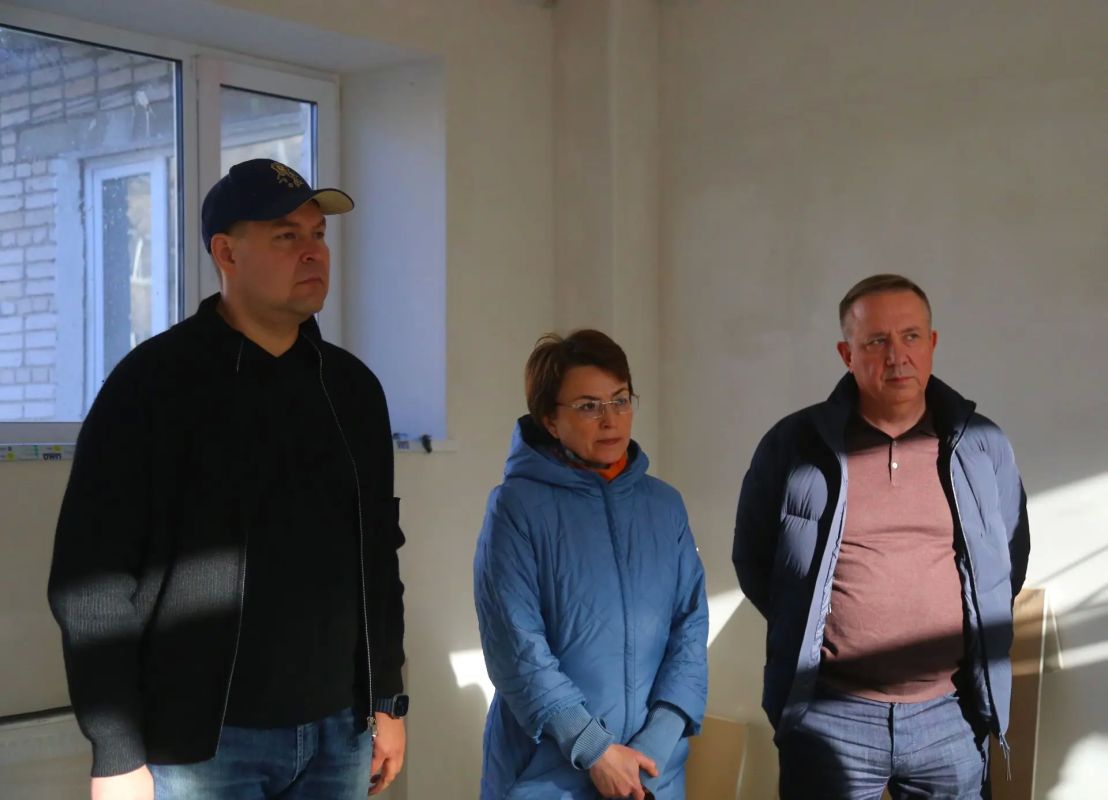 Обновление детских садов. 26 октября депутаты Гордумы Ижевска проверили ход капремонта в учреждениях - № 72 и 192 Обновление детских садов. 26 октября депутаты Гордумы Ижевска проверили ход капремонта в учреждениях - № 72 и 192