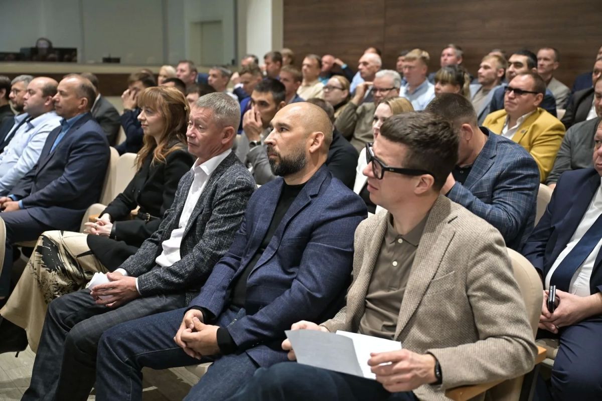 100-летие со дня создания дорожной отрасли Удмуртии отметили в республике 100-летие со дня создания дорожной отрасли Удмуртии отметили в республике
