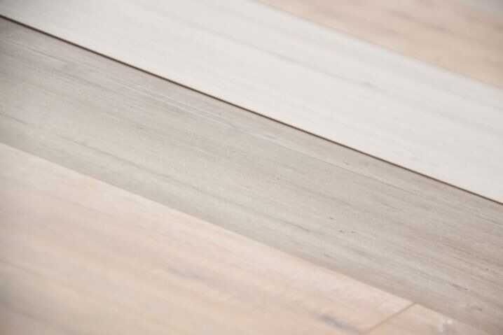 Как правильно мыть ламинат, чтобы не было разводов: советы хитрых хозяек