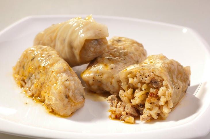 Голубцы без мороки: секрет идеального ужина на одного в одной сковородке