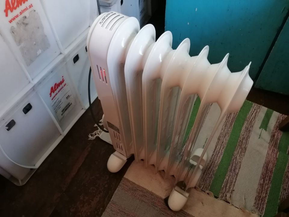 Как обогреть теплицу и парник в замерзающие весенние ночи