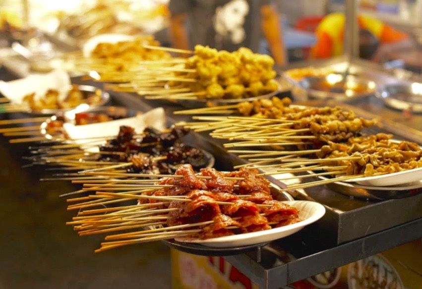 Сатей: Азиатский шашлык, завоевавший мир