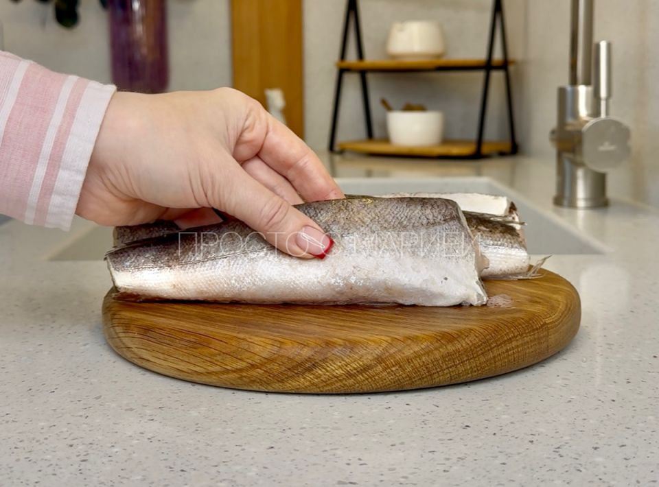 Идеальный хек в сметанном соусе: вкус, который покорит сердце