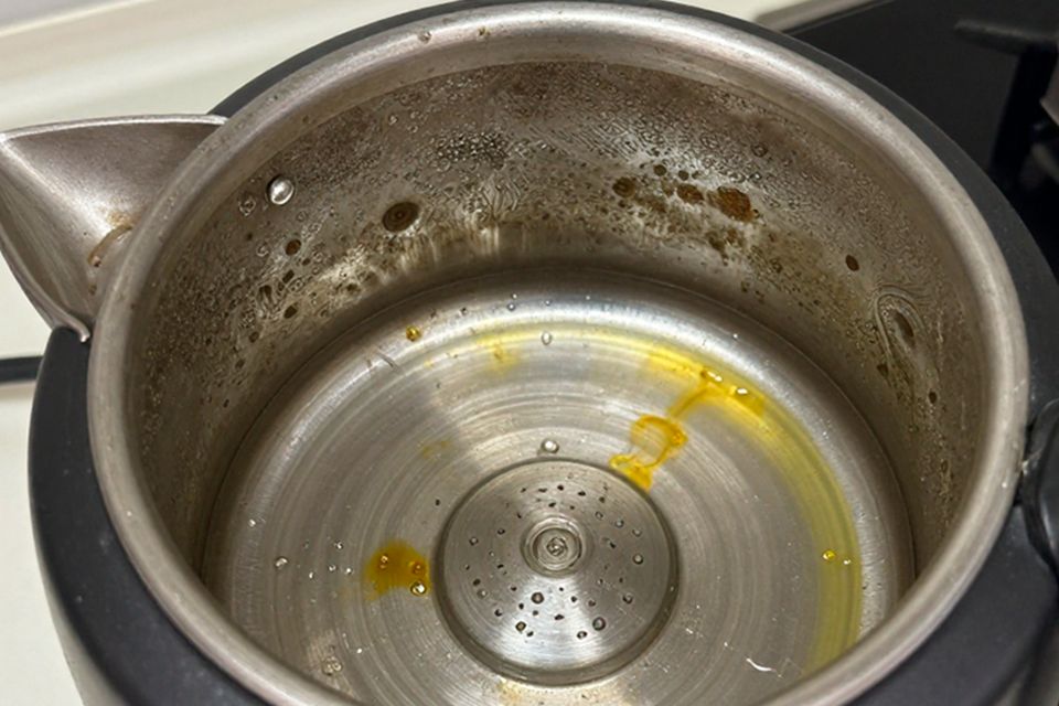 Лаборатория разъясняет: опасен ли налёт в чайнике?