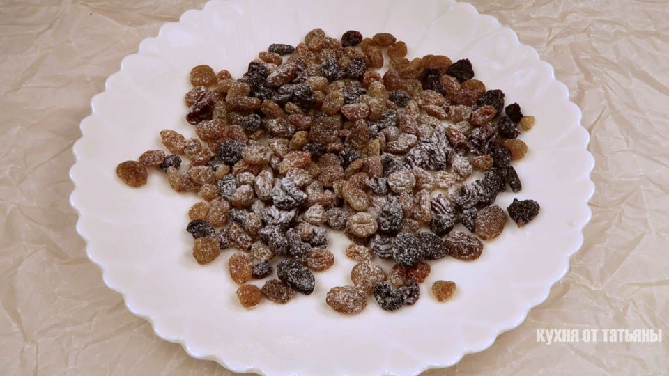 Нежный пирог на молоке: быстрый и легкий рецепт для домашнего уюта